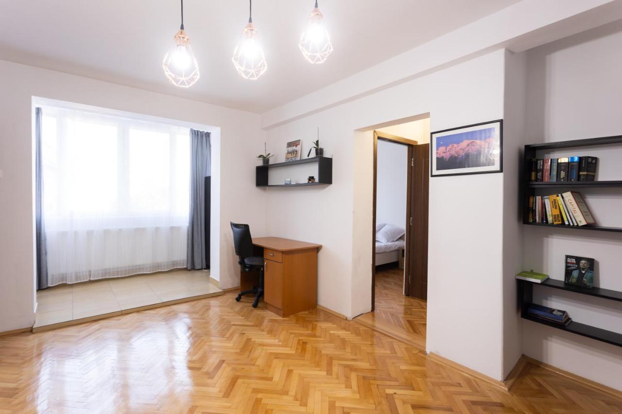 Central Apartment Targu Mures Exterior photo