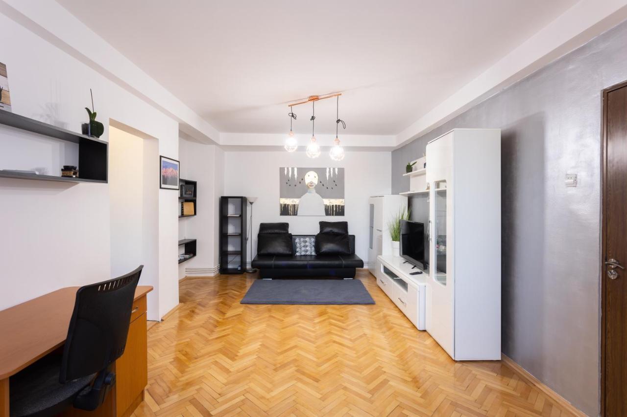 Central Apartment Targu Mures Exterior photo